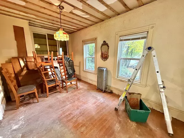 Watertown, MA 02472,14 Royal St