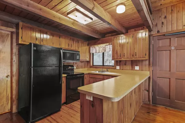 Otis, MA 01253,233 Stebbins Rd