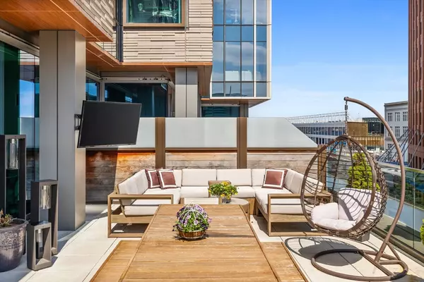 Boston, MA 02210,135 Seaport Blvd #538