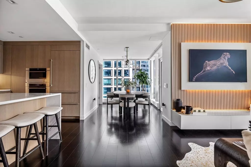 Boston, MA 02210,150 Seaport Blvd #14B