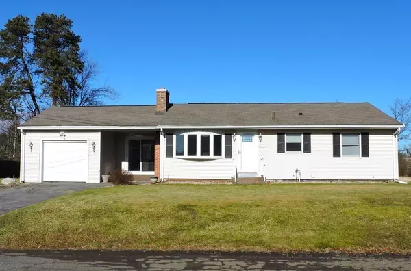 138 Ridgeview Cir, Ludlow, MA 01056