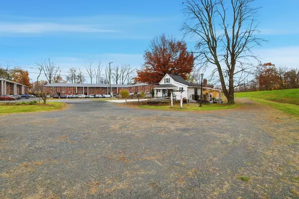 West Springfield, MA 01089,148 River St