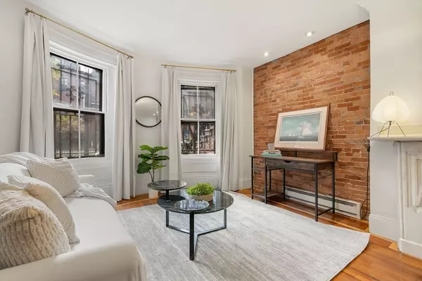 Boston, MA 02118,15 Concord Sq #A