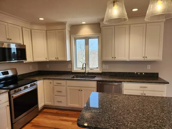 Lynn, MA 01904,53 Kelly Lane