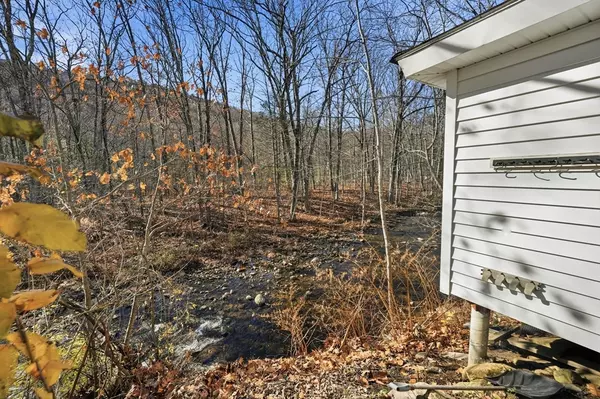 Chester, MA 01011,187 Route 20