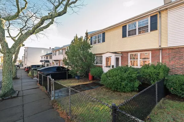 Boston, MA 02127,449 E 5th St