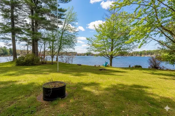 Ayer, MA 01432,6 Mountain View Avenue