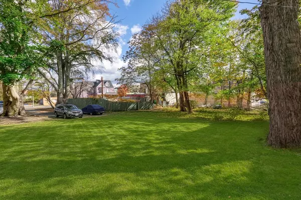 Worcester, MA 01610,5 Claremont