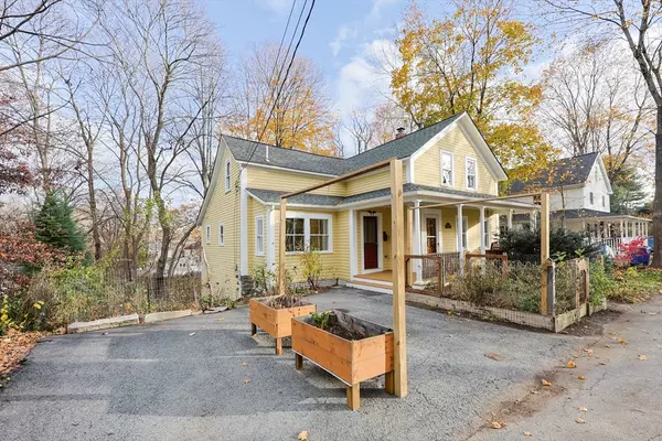 Maynard, MA 01754,12 Walcott Street