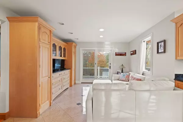 Gloucester, MA 01930,20 Calder Street