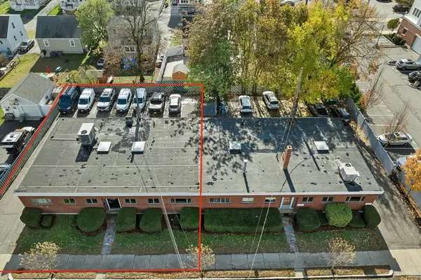 Wakefield, MA 01880,36 W Water St