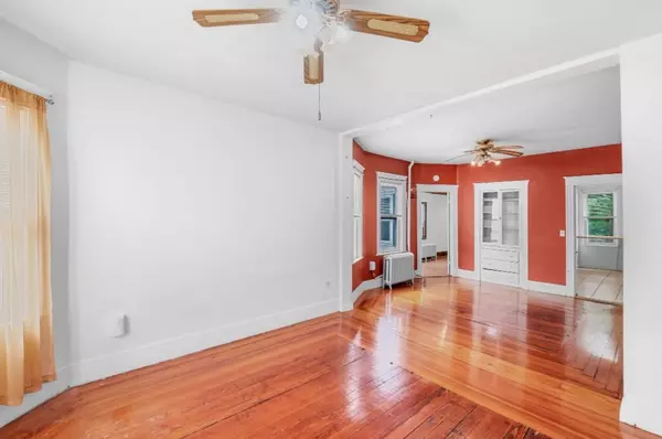 Somerville, MA 02144,114 Cedar St #1