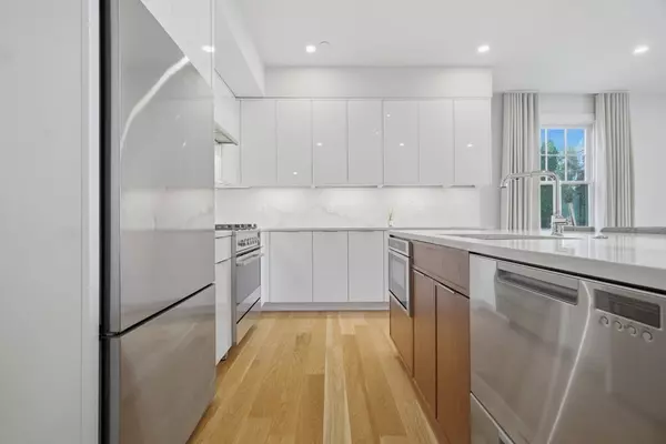 Boston, MA 02135,38 Englewood Ave. #2