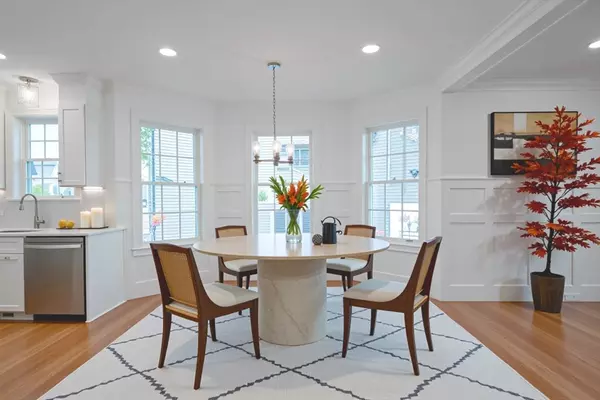 Medford, MA 02155,20 Sheridan Ave #20