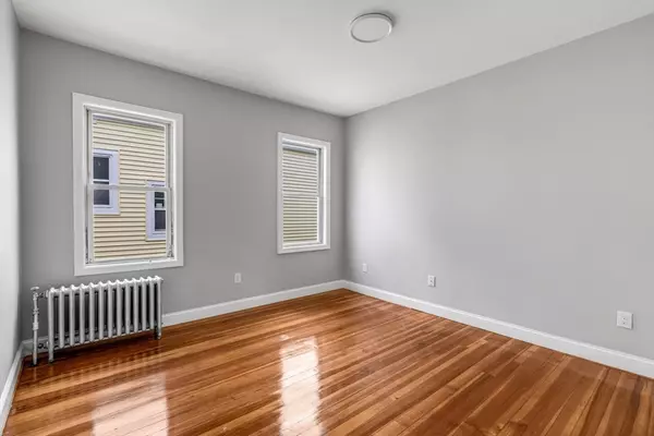 Boston, MA 02121,33 Wolcott Street #3