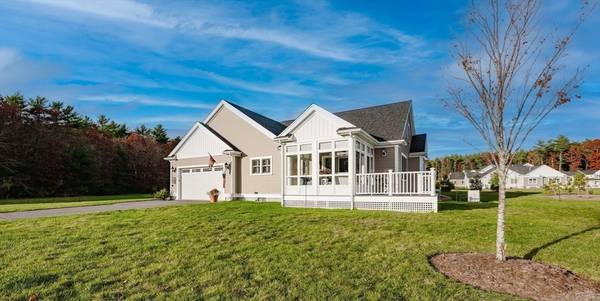 4 Sarahbeth Lane #1, Rochester, MA 02770