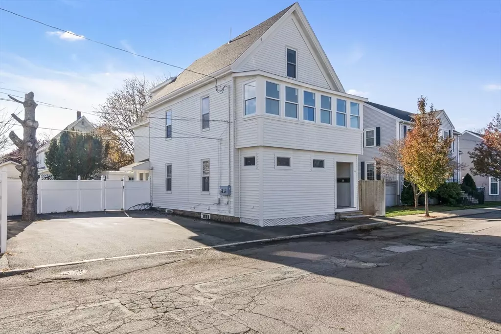 Salem, MA 01970,19 Cushing St