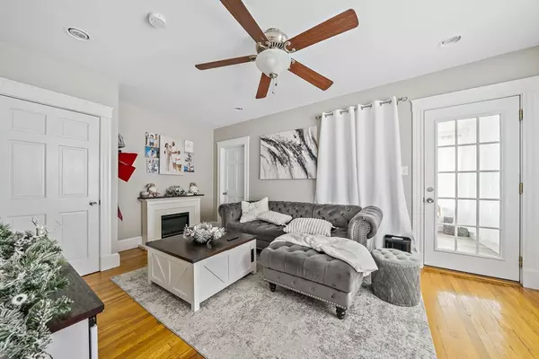 Quincy, MA 02169,20-22 Putnam St