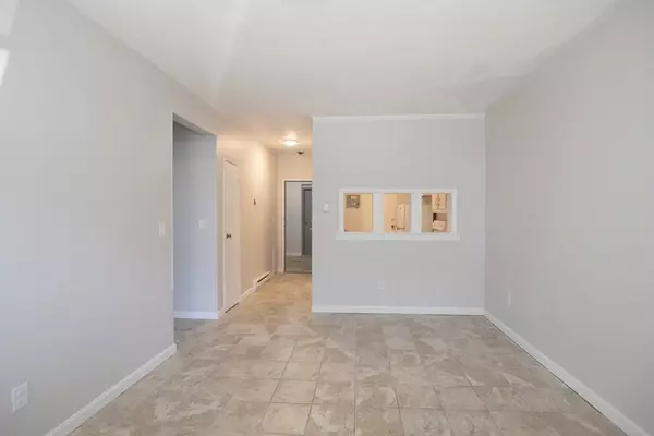 Framingham, MA 01702,5 Beaver Park Rd #3