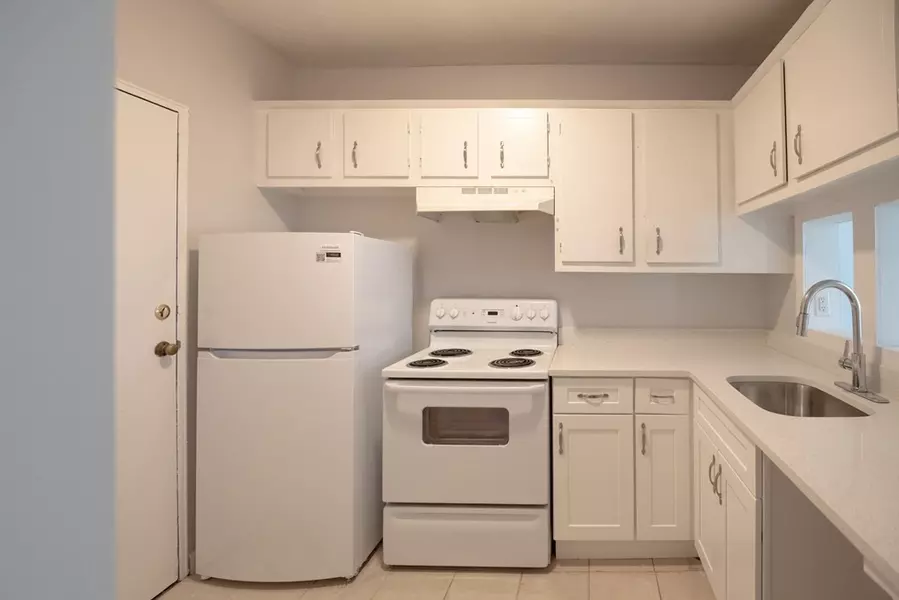 5 Beaver Park Rd #3, Framingham, MA 01702