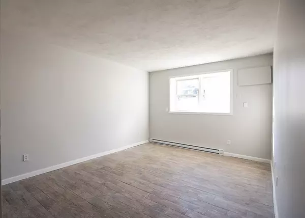 Framingham, MA 01702,5 Beaver Park Rd #5