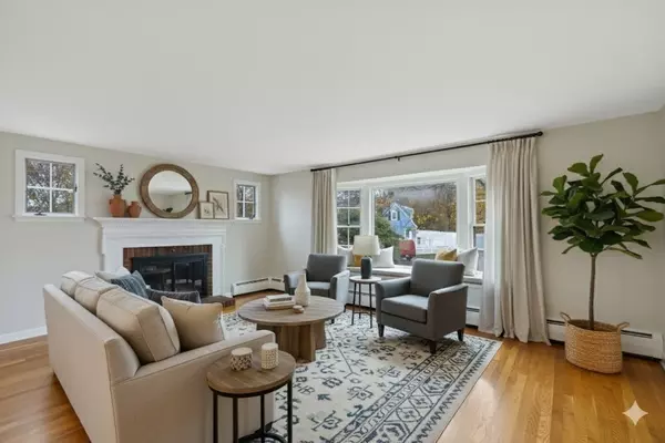 Marblehead, MA 01945,45 Peach Highlands