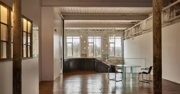 North Adams, MA 01247,520 State Road #402