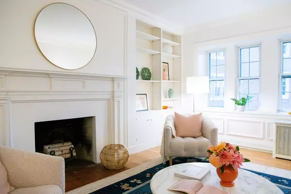 Cambridge, MA 02138,986 Memorial Drive #404