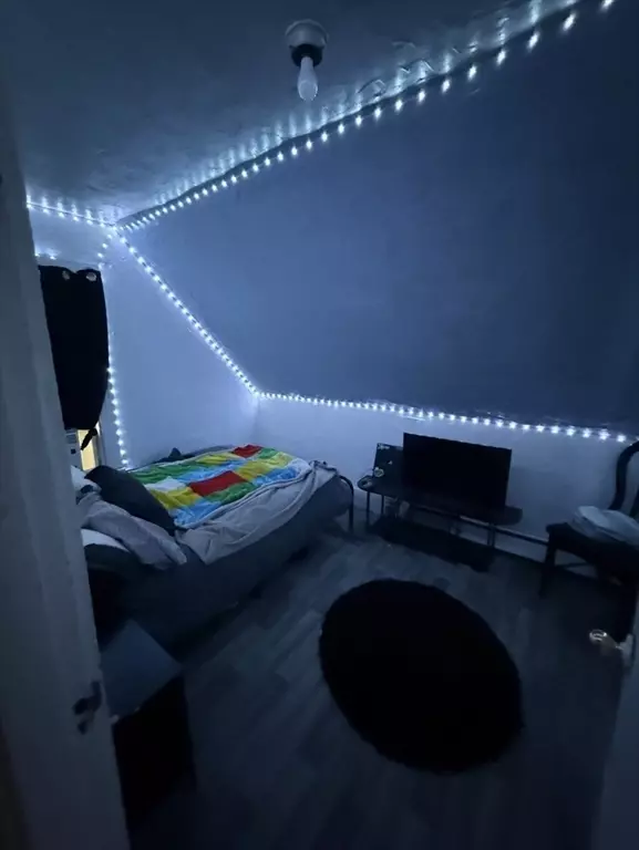 Boston, MA 02121,1 Dever