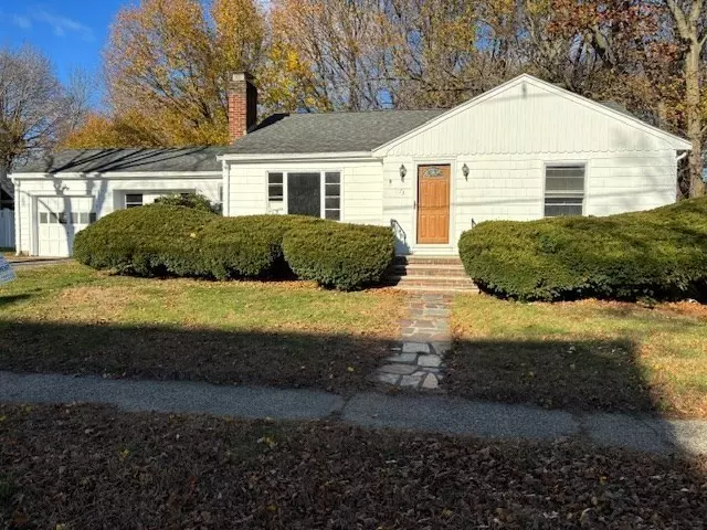 73 Ellsworth Road, Peabody, MA 01960