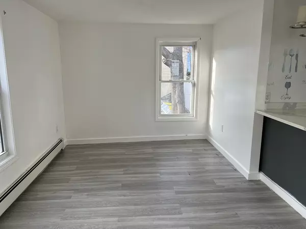 Lynn, MA 01902,81 Sagamore Street #2