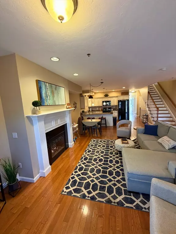 Haverhill, MA 01835,21 Conover Way #21