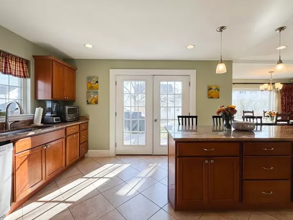 Medford, MA 02155,11 Whitney Rd