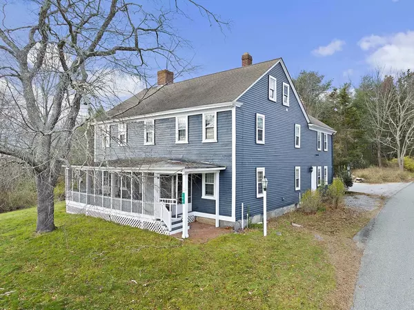 198 Brook St, Rehoboth, MA 02769