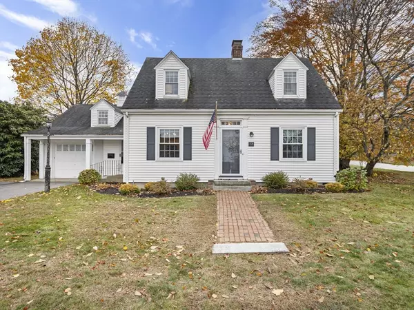 77 Stetson St, Haverhill, MA 01835