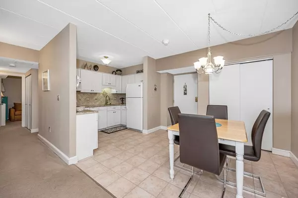 Stoneham, MA 02180,137 Franklin St #102