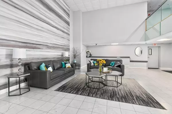 Revere, MA 02151,376 Ocean Ave #709