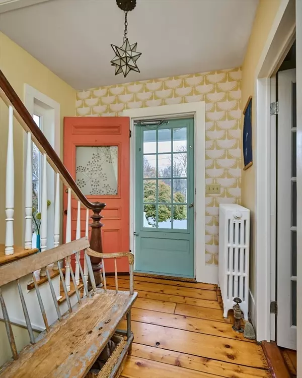 Northampton, MA 01060,11 Norwood Ave