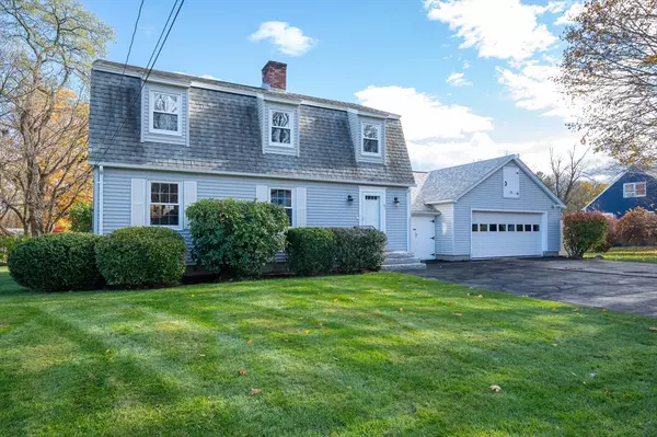 51 Kelly St, Haverhill, MA 01832