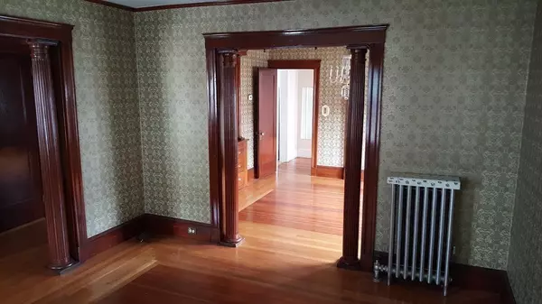 Medford, MA 02155,41 Bowdoin St. #1A