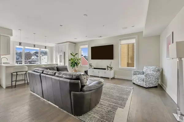 405 West First #303, Boston, MA 02127