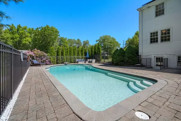 Framingham, MA 01701,1 Pleasantview Terrace