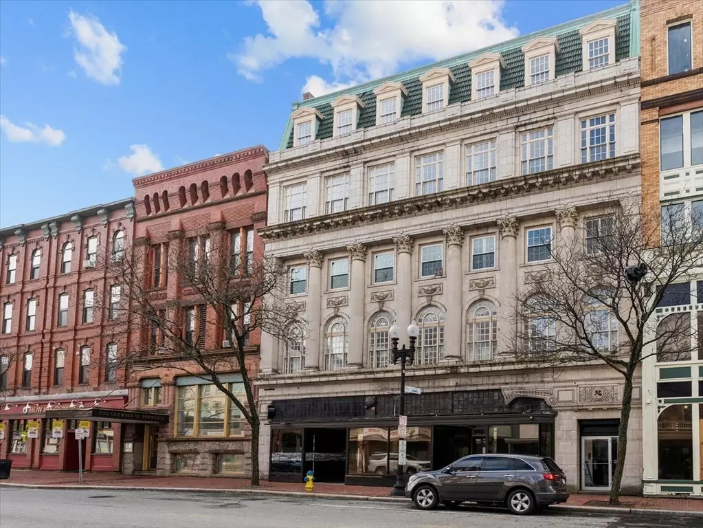 Lawrence, MA 01840,280 Essex Street #402