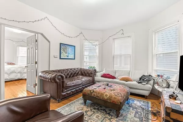 Boston, MA 02134,22 Royal St