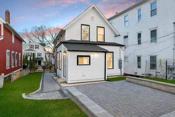 Worcester, MA 01610,33 Florence St