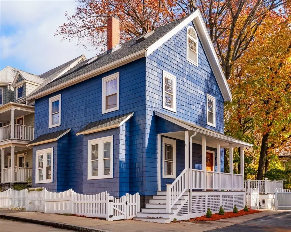 Somerville, MA 02143,85 Lowell St