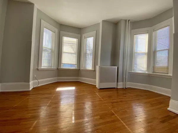 Chelsea, MA 02150,120 Washington Avenue #1