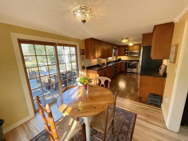 Sharon, MA 02067,71 Morse Steeet