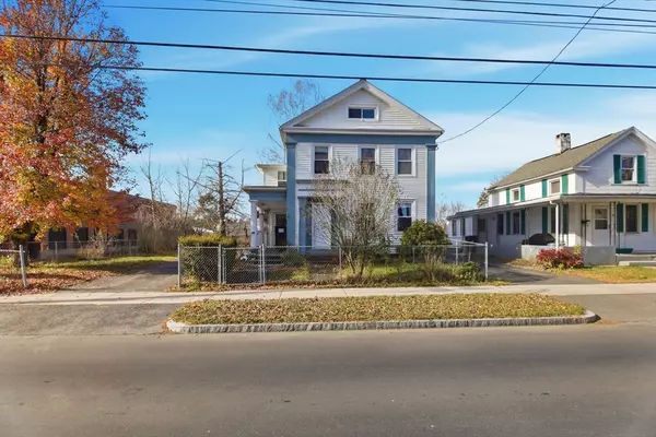 Westfield, MA 01085,26 Washington St