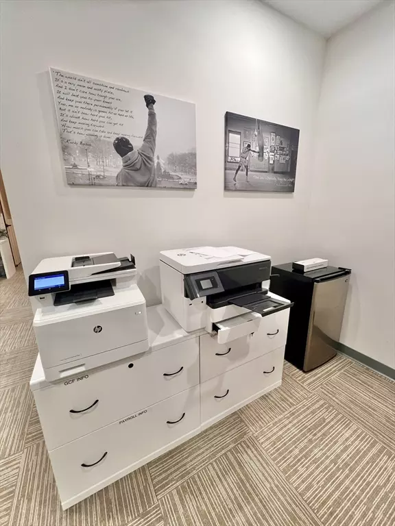 Woburn, MA 01801,4 Montvale Ave #103